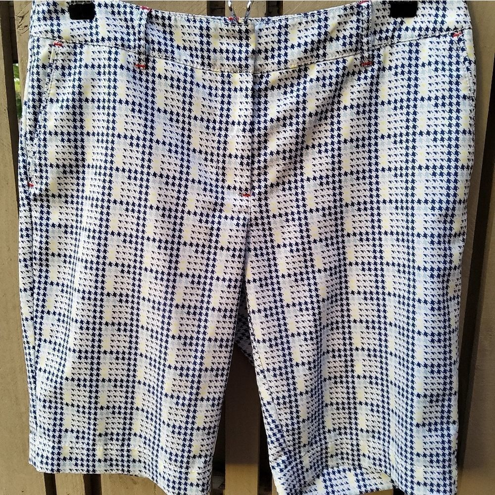 ANNIKA Cutter & Buck Golf Shorts Size EU 36 / US 6